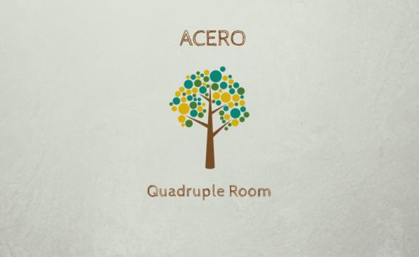 Guesthouse Tree Rooms Industrial ベルガモ エクステリア 写真