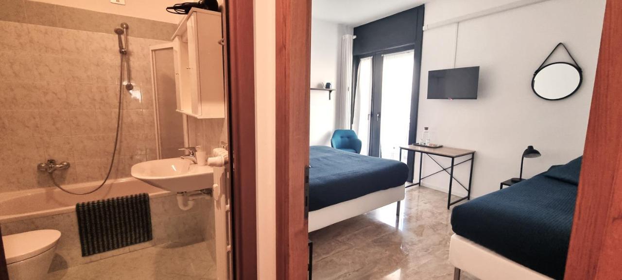 Guesthouse Tree Rooms Industrial ベルガモ エクステリア 写真