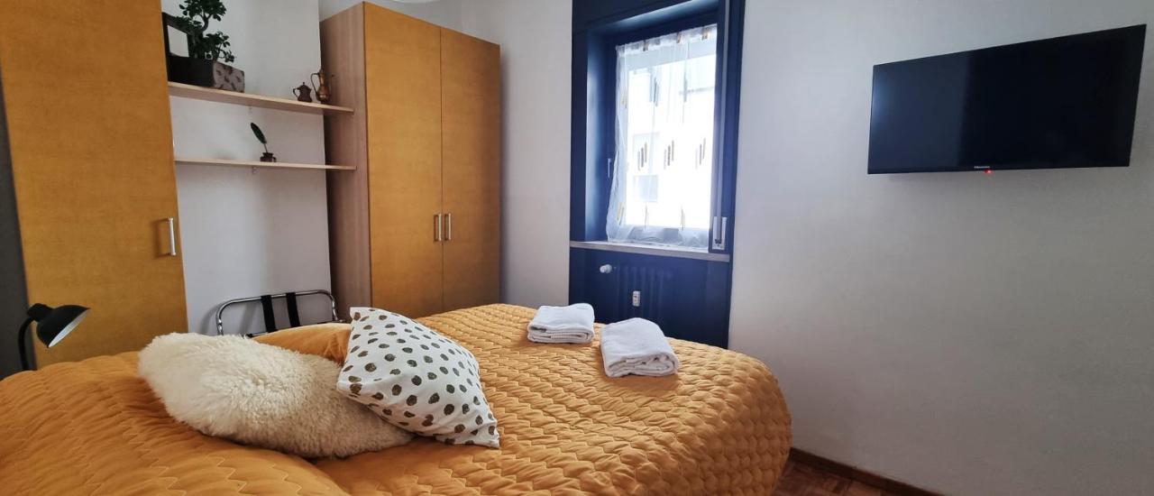 Guesthouse Tree Rooms Industrial ベルガモ エクステリア 写真